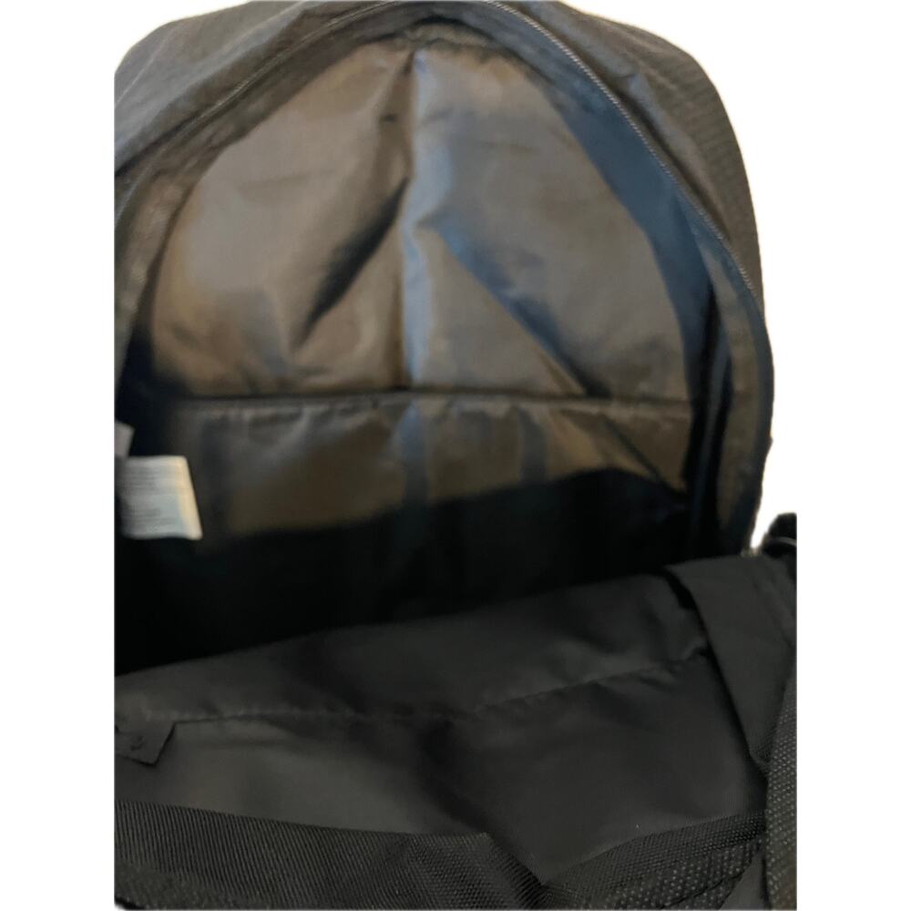 EastSport Backpack with Padded Computer Sleeve - Picture 3 of 4